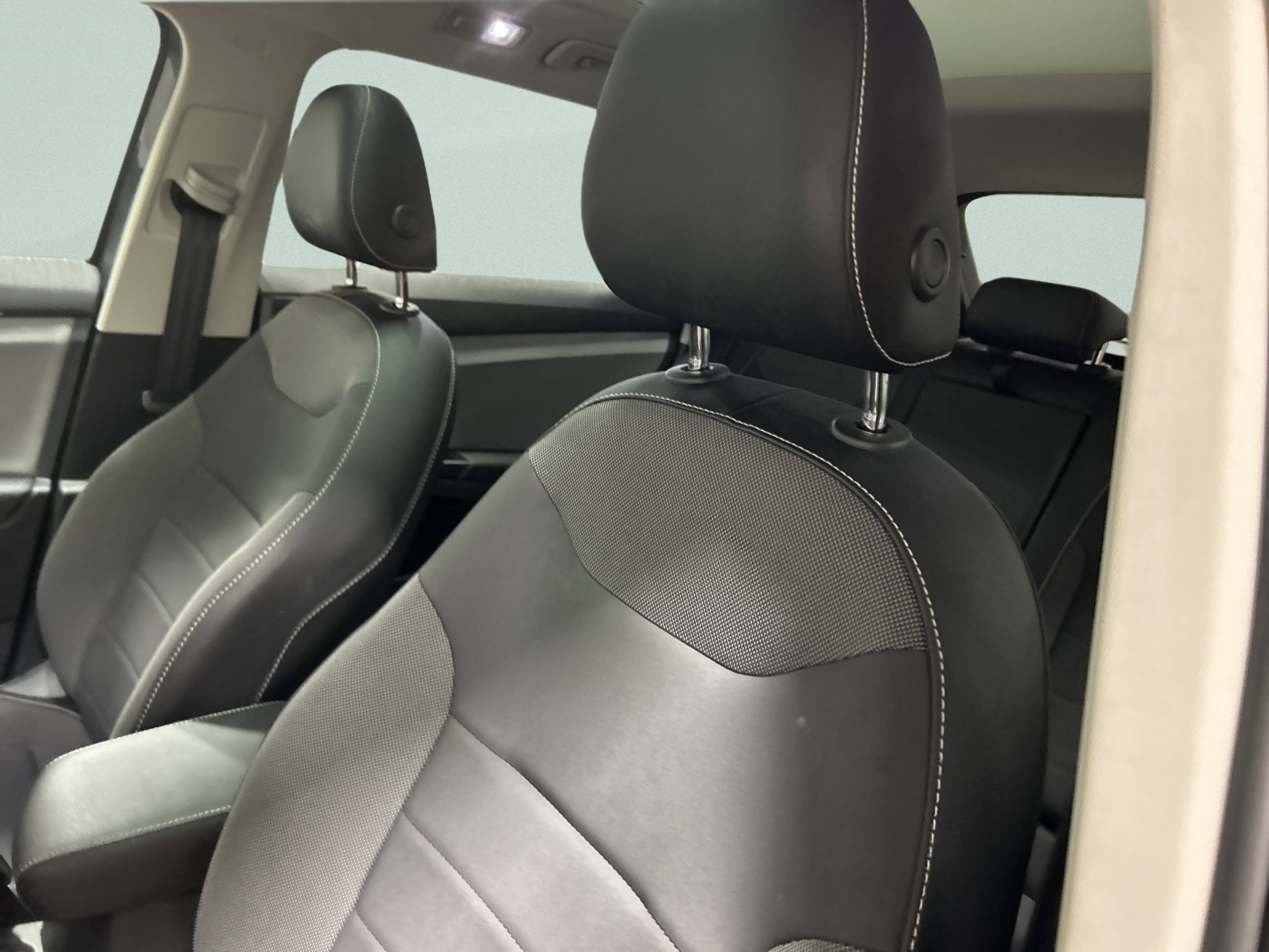 Used 2022 Volkswagen Taos SE image 12