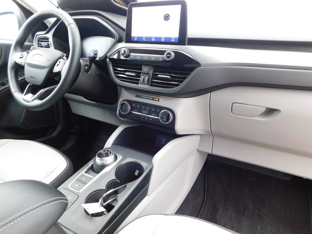 Used 2023 Ford Escape Active image 18