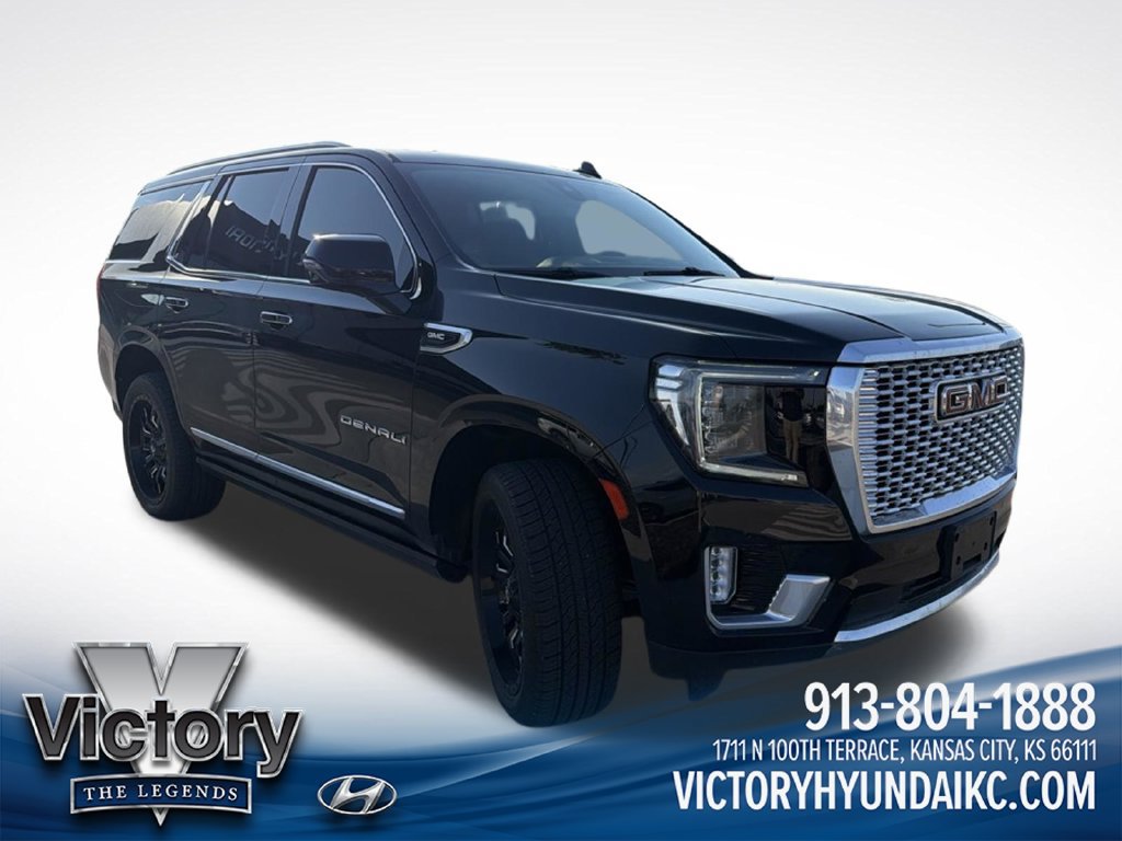 Used 2021 GMC Yukon Denali w/ Denali Premium Package AWD/4WD image 4