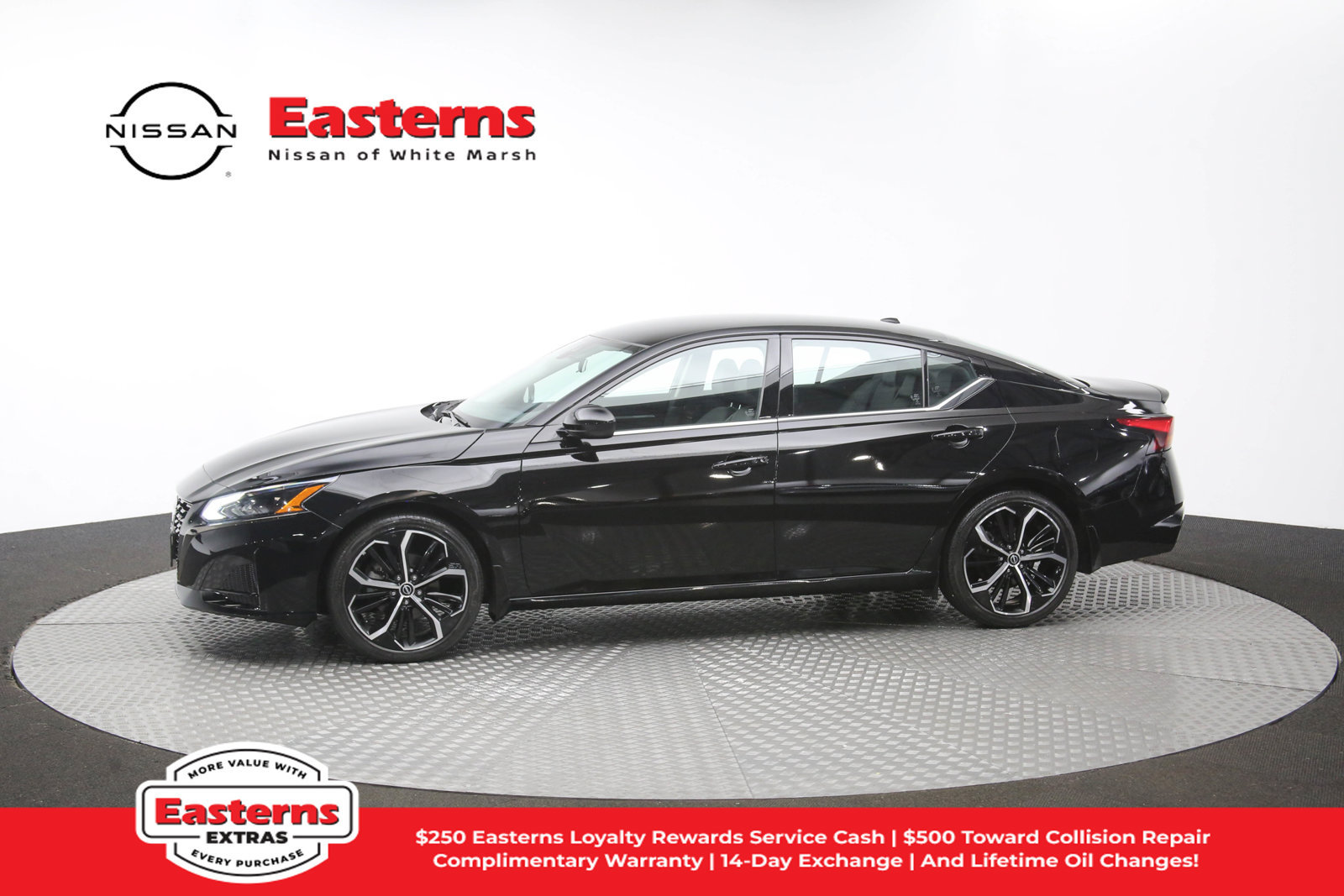 Used 2023 Nissan Altima 2.5 SR FWD image 57