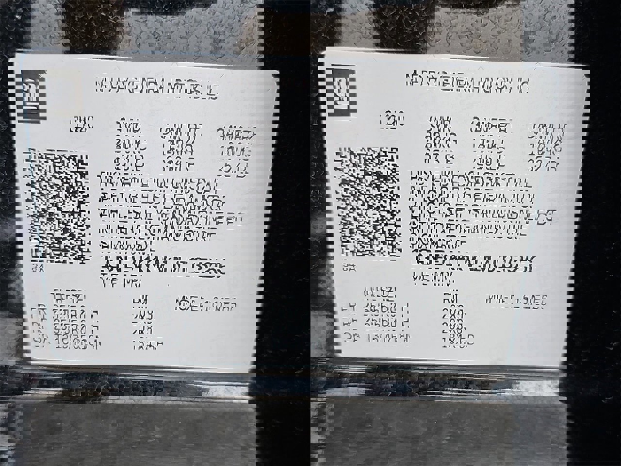 Used 2021 Chevrolet Traverse Premier w/ Redline Edition image 39