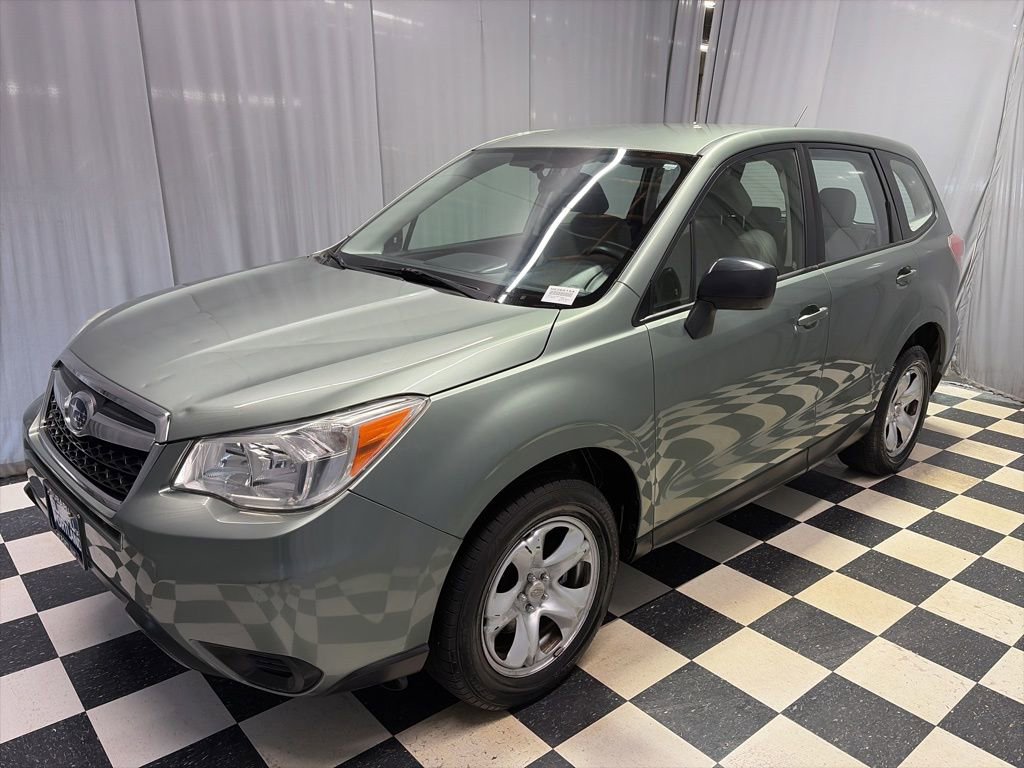 Used 2015 Subaru Forester 2.5i AWD/4WD image 1