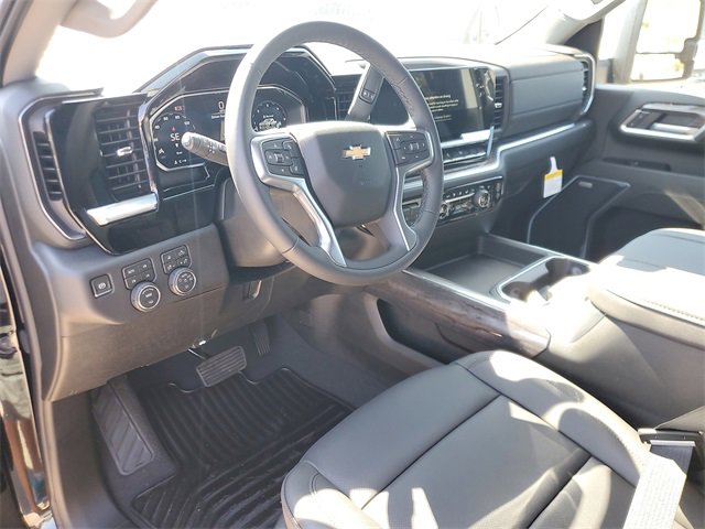New 2026 Chevrolet Silverado 3500 LTZ w/ LTZ Texas Edition image 19