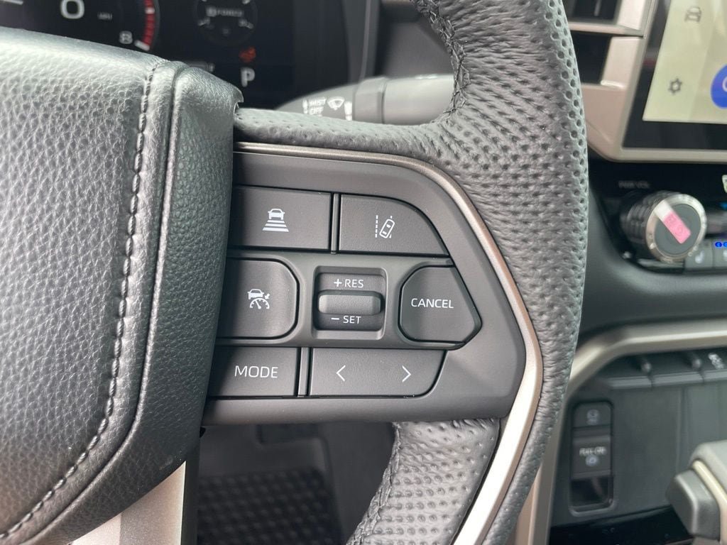 New 2026 Toyota Tundra Limited AWD/4WD image 18