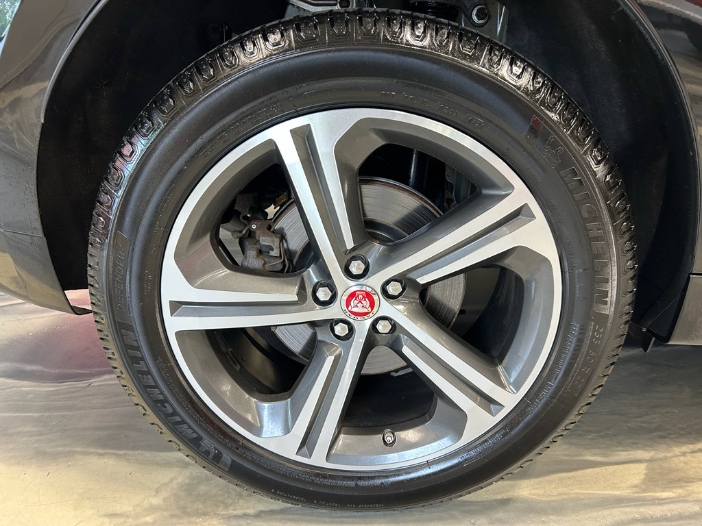 Used 2017 Jaguar F-PACE R-Sport AWD/4WD image 24