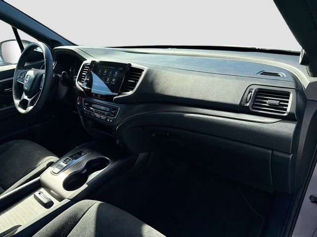 Used 2022 Honda Pilot Sport image 29