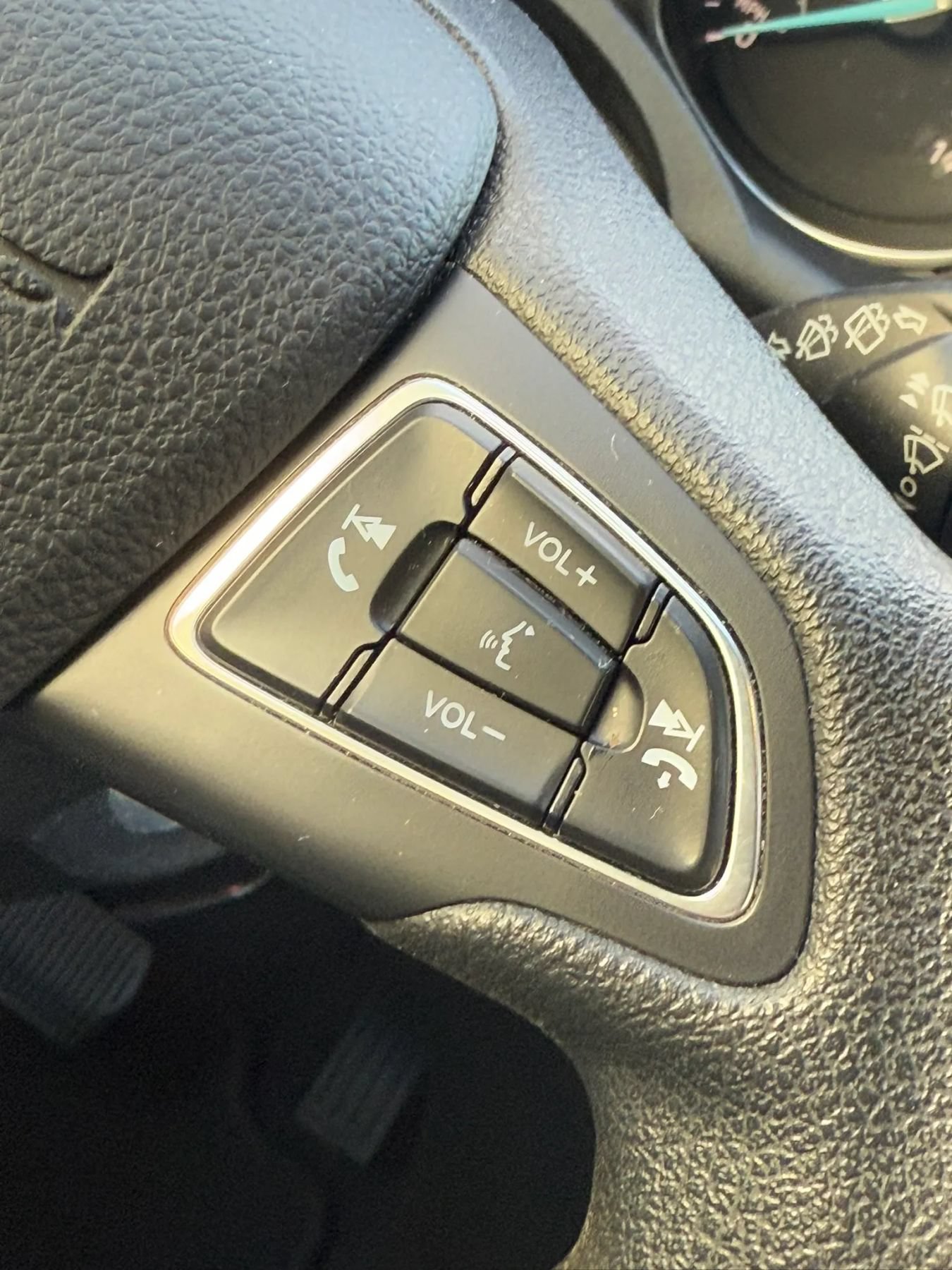 Used 2018 Ford Escape SE AWD/4WD image 20