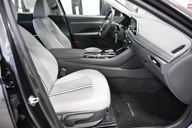 Used 2022 Hyundai Sonata SE image 10