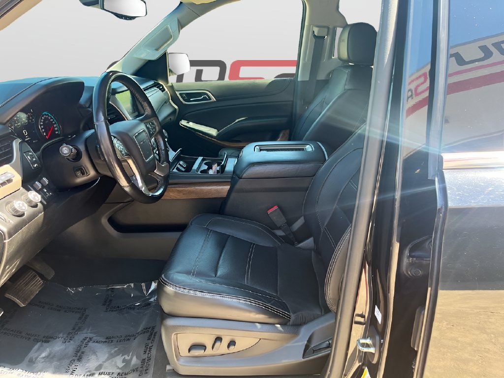 Used 2019 GMC Yukon XL Denali w/ Open Road Package AWD/4WD image 22