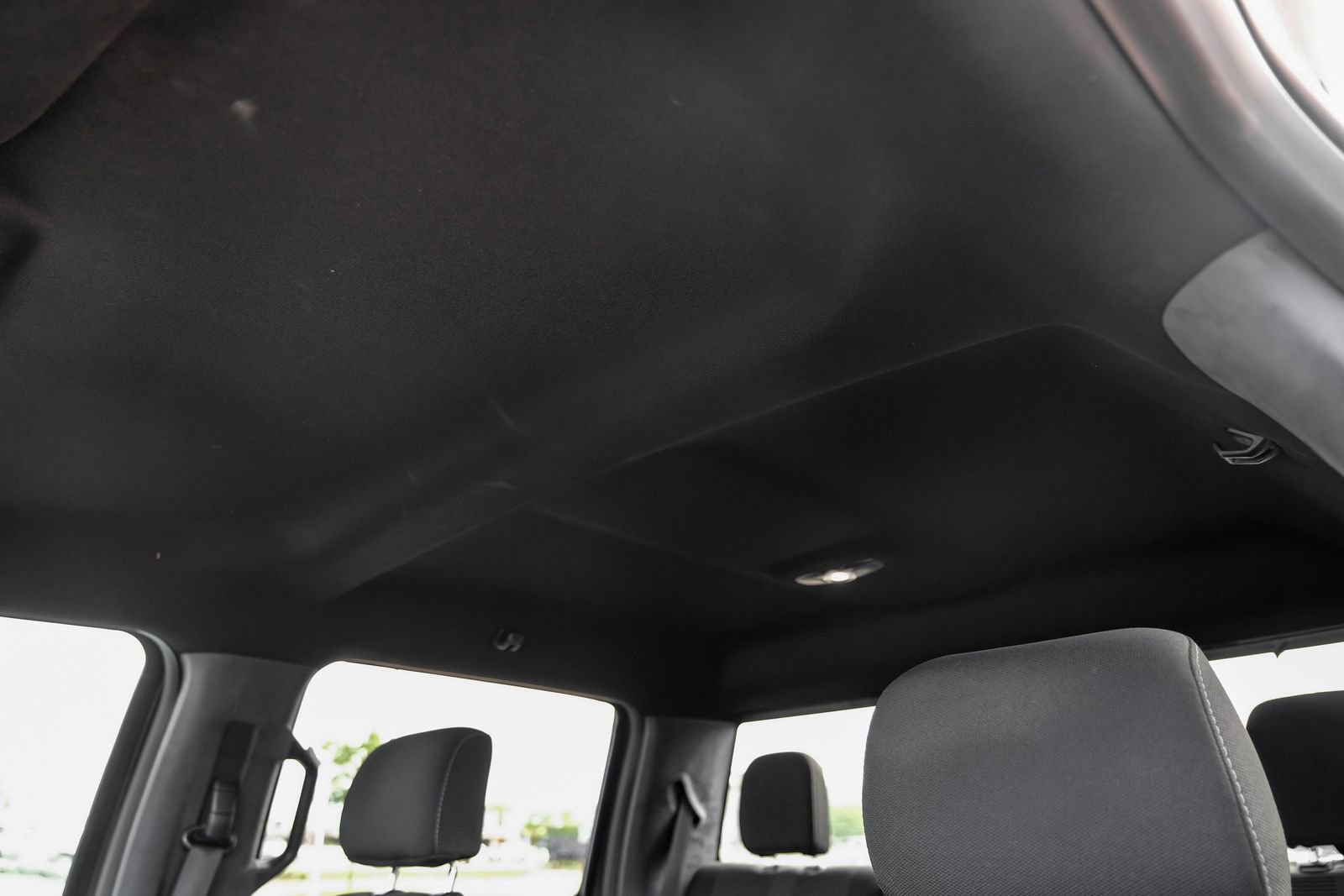 Used 2017 Ford F150 XLT w/ Equipment Group 302A Luxury AWD/4WD image 32