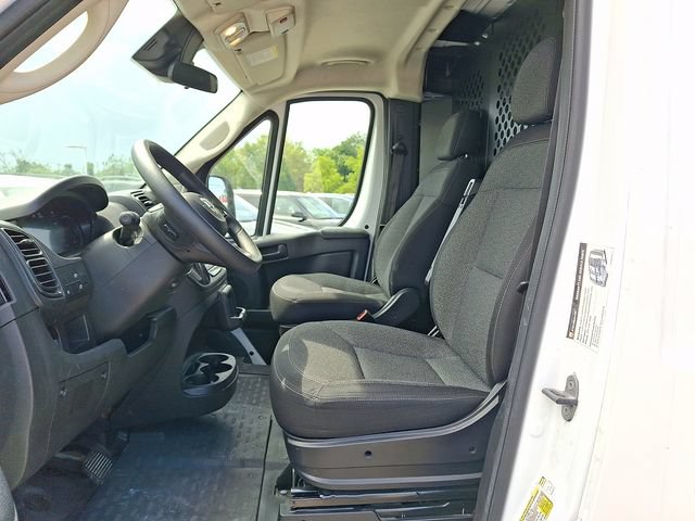 Used 2025 RAM ProMaster 2500 w/ U-Haul Equipment Group FWD image 18