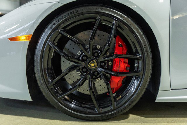 Used 2015 Lamborghini Huracan LP 610-4 image 28