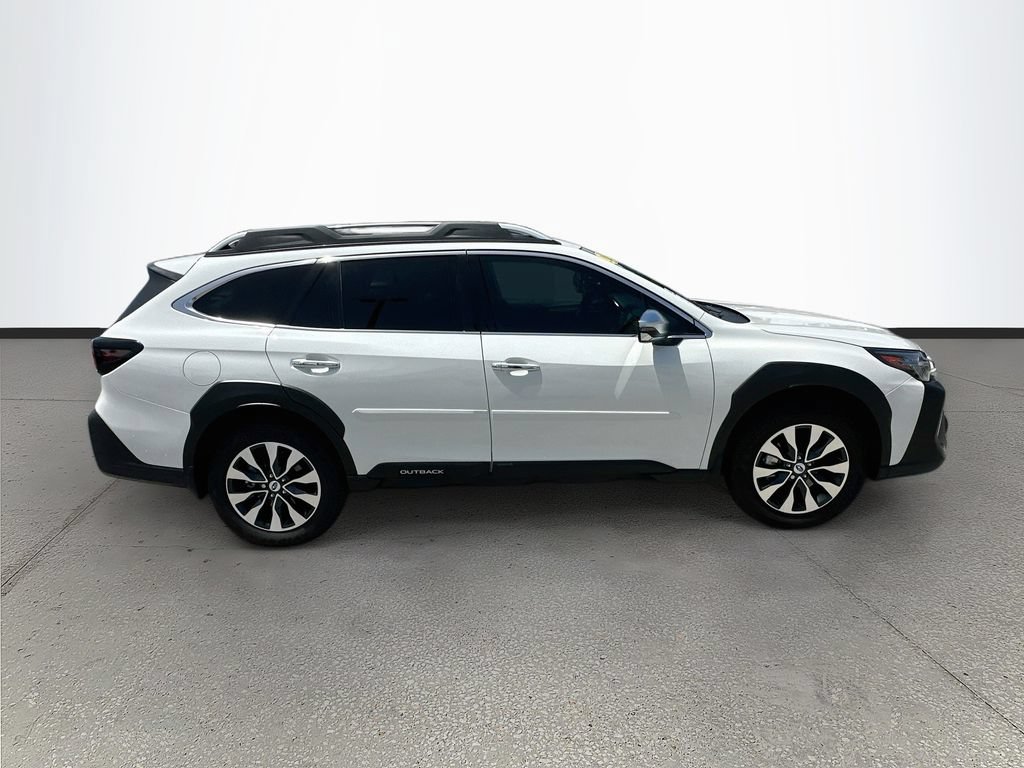 Certified 2025 Subaru Outback Touring w/ Popular Package #2 AWD/4WD image 8