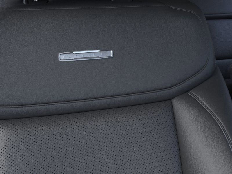 New 2025 Ford Expedition Platinum image 17