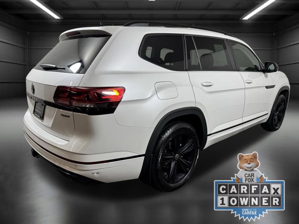 Used 2023 Volkswagen Atlas SEL R-Line image 4