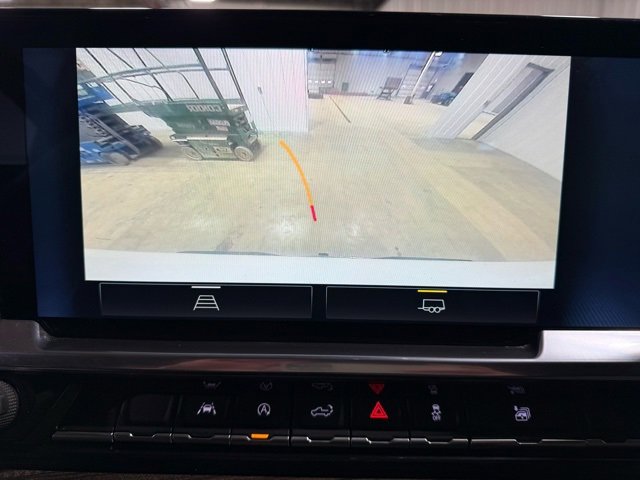 Used 2022 Chevrolet Silverado 1500 LT w/ Protection Package image 19