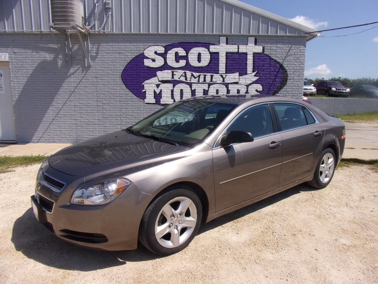 Used 2012 Chevrolet Malibu LS image 1