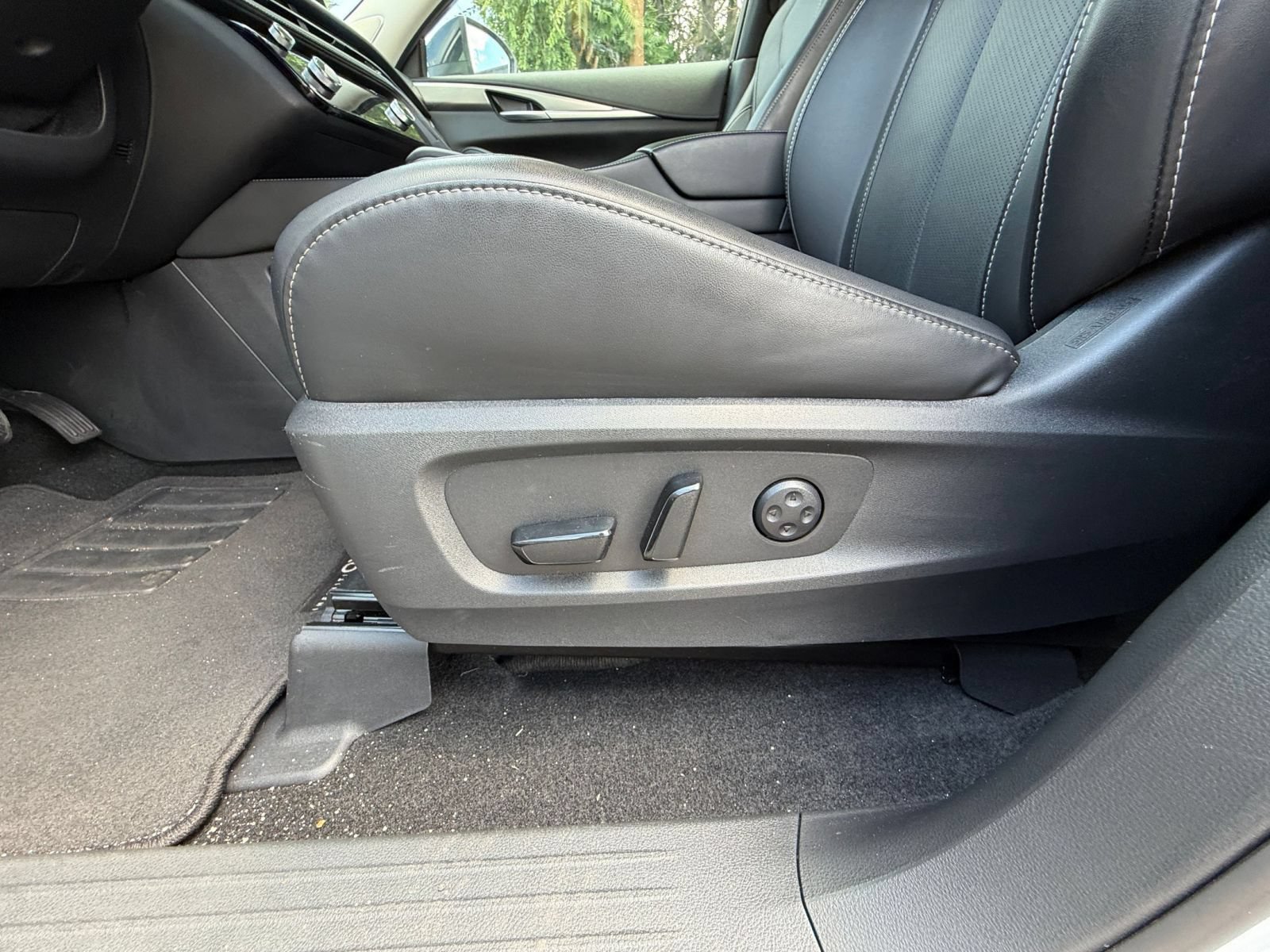 Used 2026 INFINITI QX60 Luxe AWD/4WD image 22