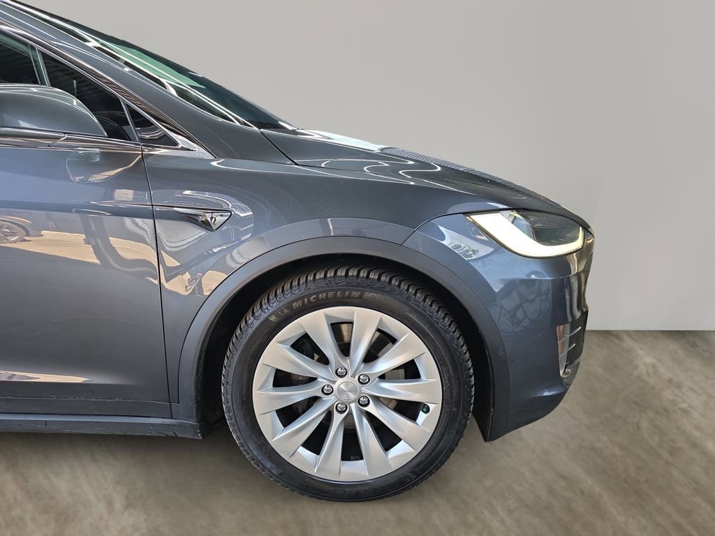 Used 2017 Tesla Model X 100D image 14