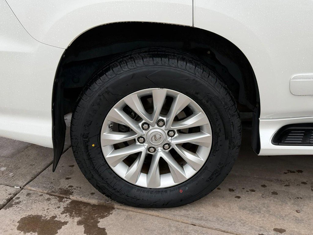Used 2019 Lexus GX 460 Premium AWD/4WD image 6