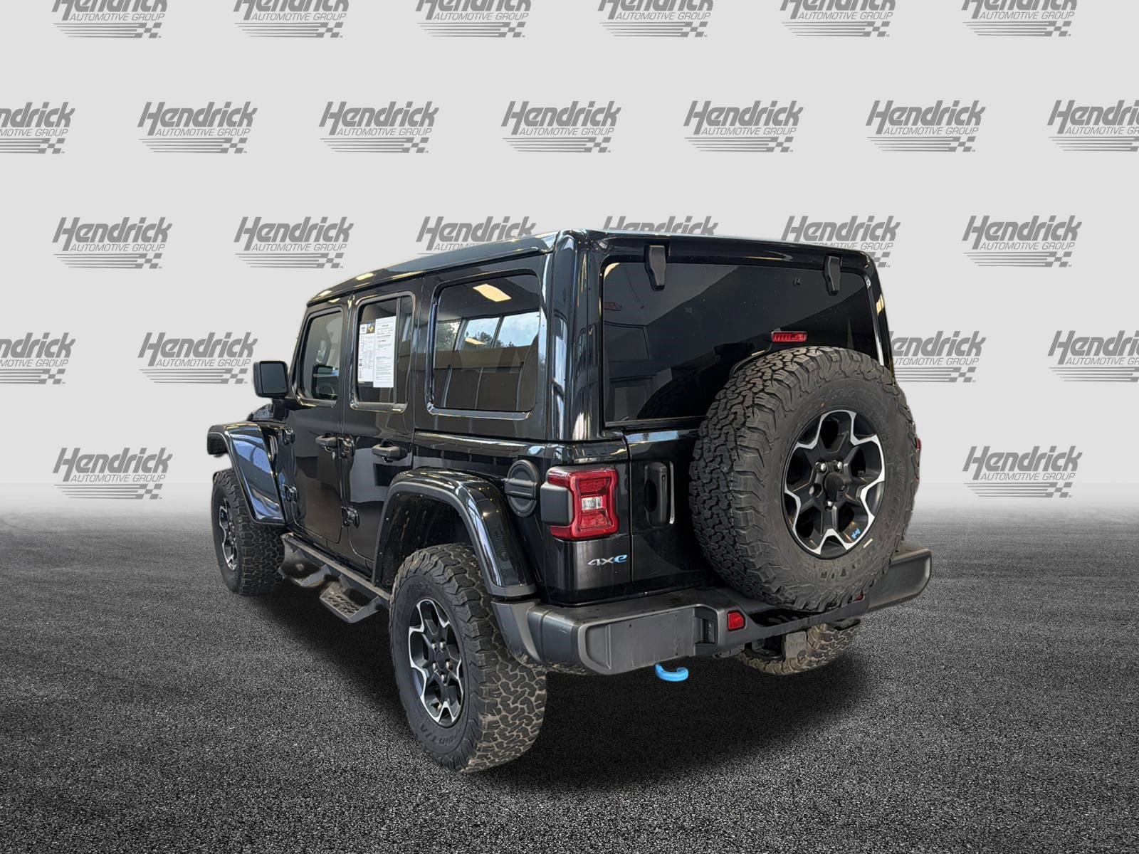 Used 2023 Jeep Wrangler Unlimited Rubicon 4xe w/ Cold Weather Group AWD/4WD image 8