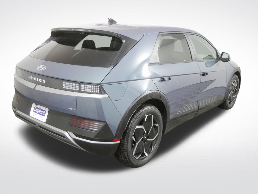 Used 2023 Hyundai Ioniq 5 SEL w/ Cargo Package AWD/4WD image 4
