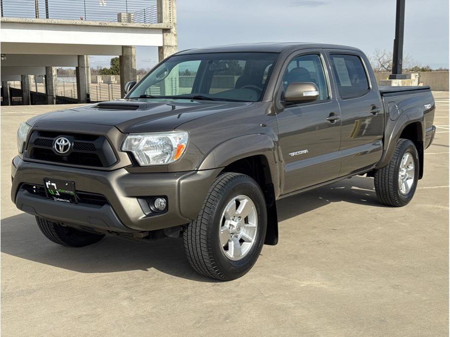 Used 2013 Toyota Tacoma 4x4 Double Cab w/ TRD Sport Pkg image 3