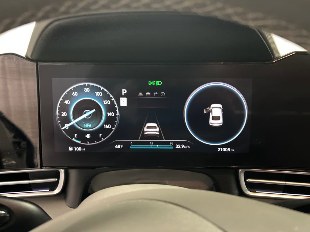 Used 2024 Hyundai Elantra SEL w/ Convenience Package image 14