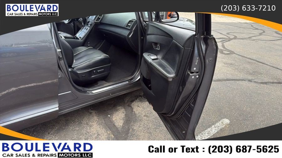 Used 2013 Toyota Venza XLE AWD/4WD image 35