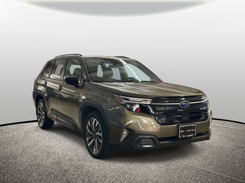 Used 2025 Subaru Forester Touring w/ Popular Package - Touring AWD/4WD image 9