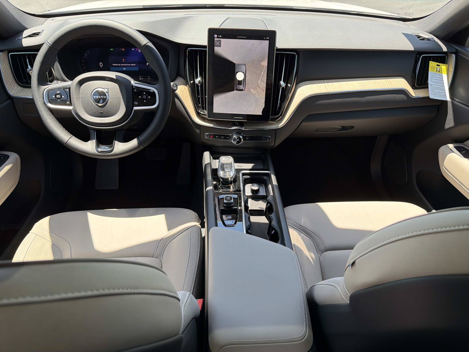 New 2026 Volvo XC60 T8 Plus w/ Protection Package Premier AWD/4WD image 7