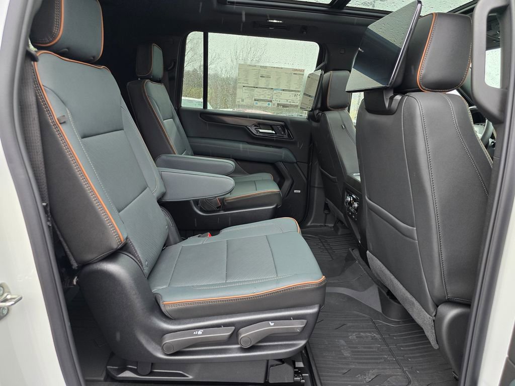 New 2026 GMC Yukon XL AT4 w/ AT4 Premium Plus Package image 27