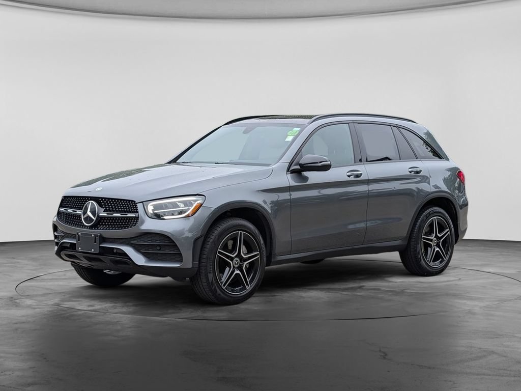 Used 2020 Mercedes-Benz GLC 300 4MATIC image 4