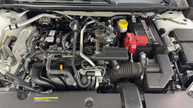 Used 2024 Nissan Sentra S FWD image 32
