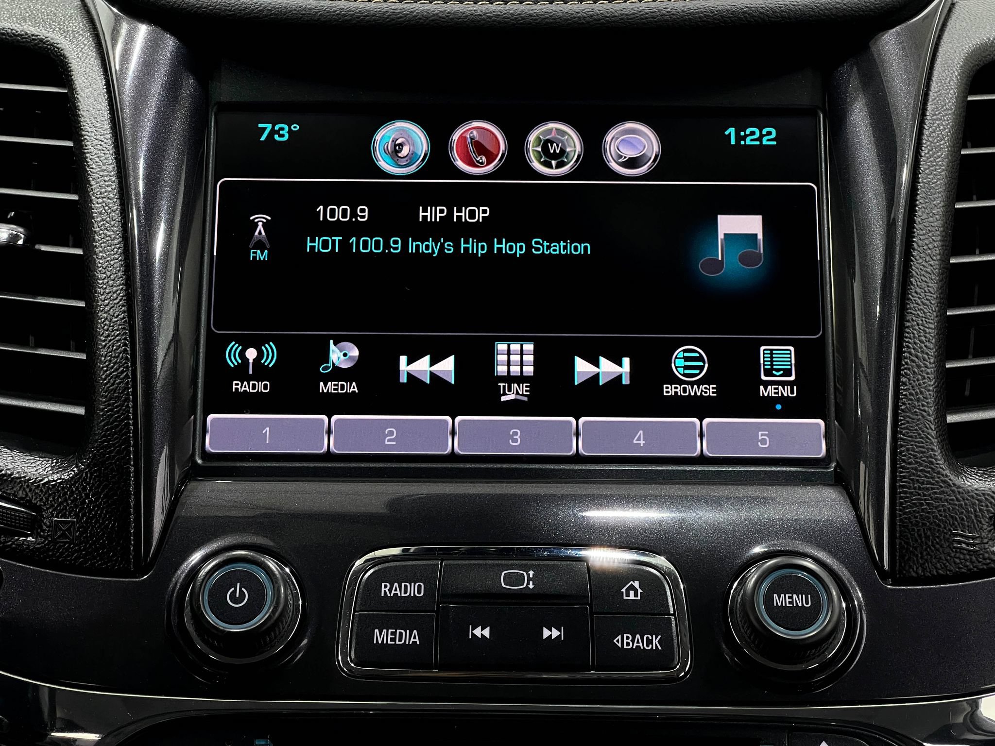 Used 2017 Chevrolet Impala Premier FWD image 22