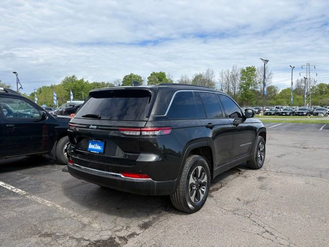 Used 2024 Jeep Grand Cherokee Limited 4xe w/ Luxury Tech Group II AWD/4WD image 5