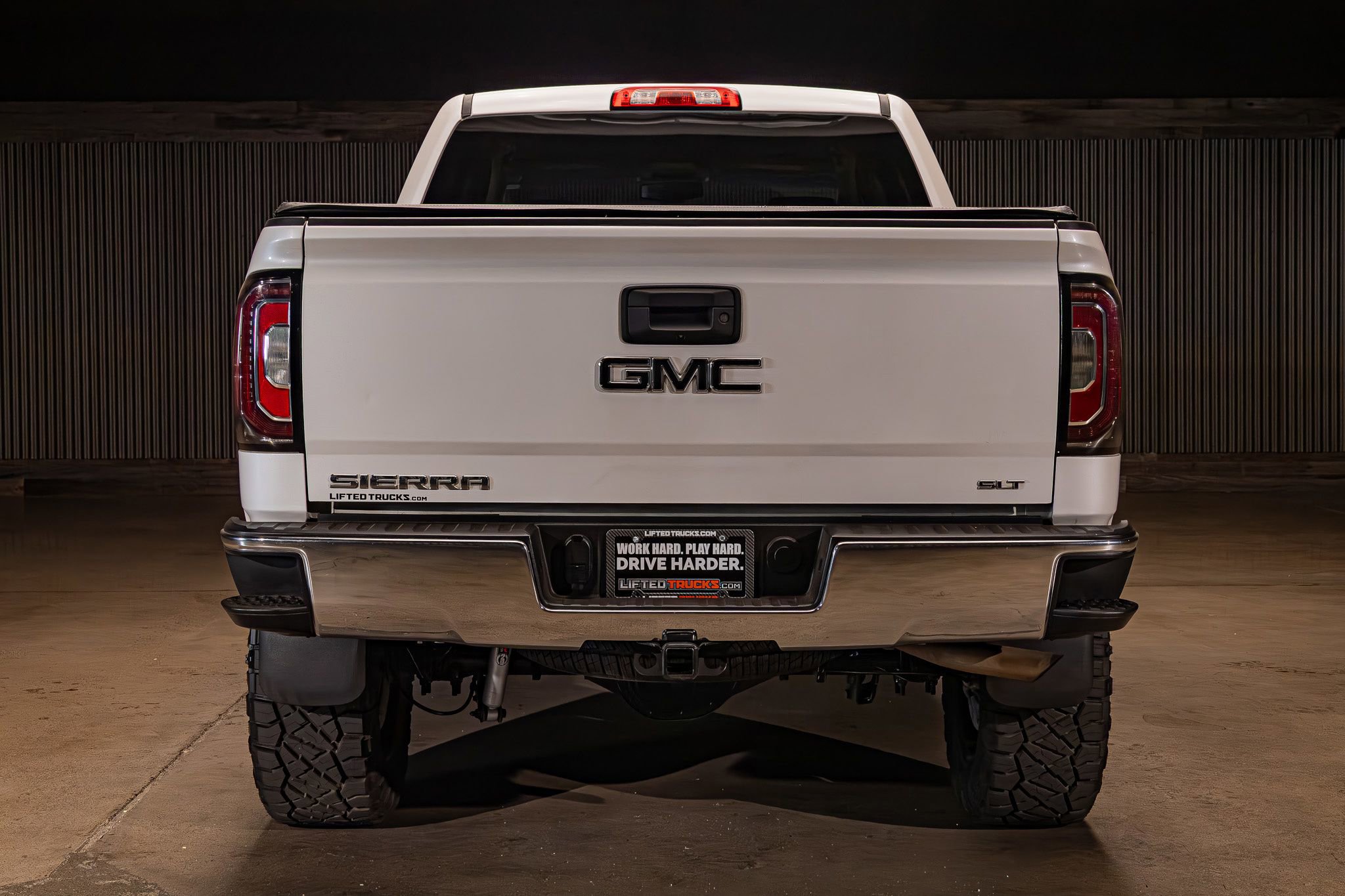 Used 2017 GMC Sierra 1500 SLT w/ Texas SLT Premium Package AWD/4WD image 8