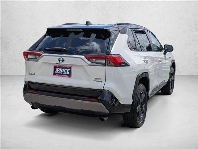 Used 2019 Toyota RAV4 XSE image 5