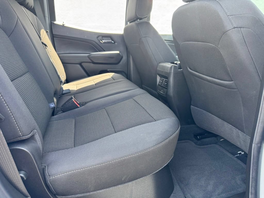 Used 2025 GMC Canyon Elevation AWD/4WD image 32