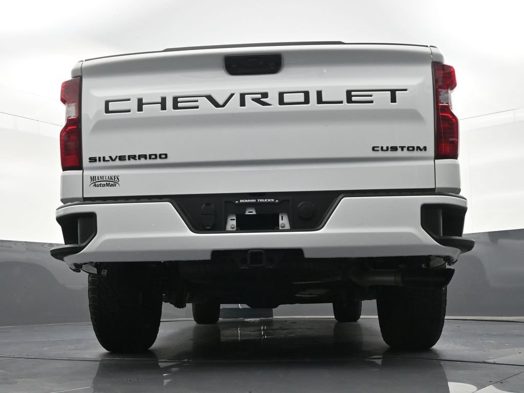 Used 2026 Chevrolet Silverado 1500 Custom w/ Turbomax Blackout Package RWD image 26