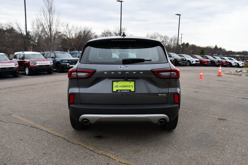 Used 2023 Ford Escape AWD image 5