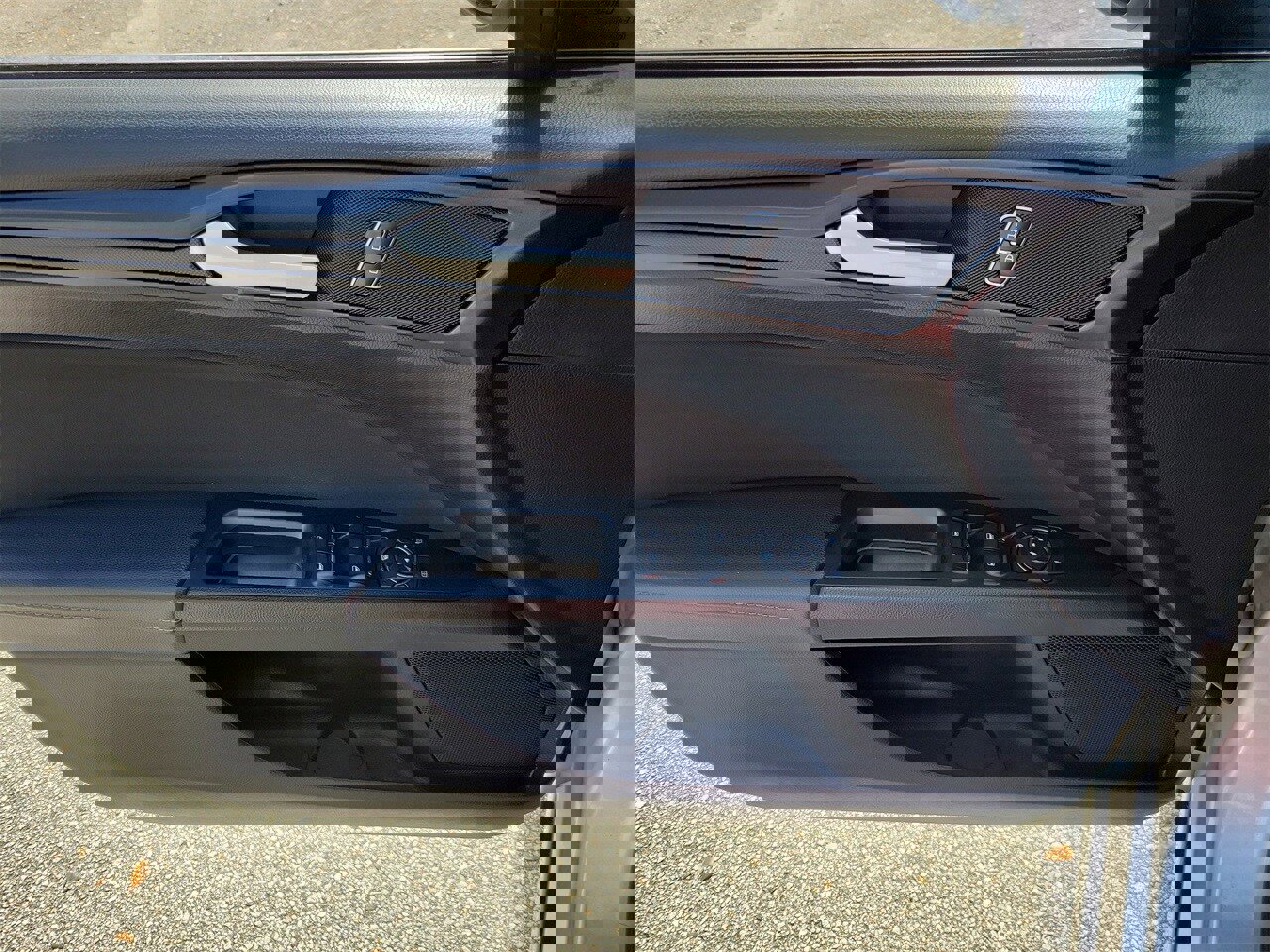 Used 2018 Ford Fusion SE w/ Equipment Group 201A image 12