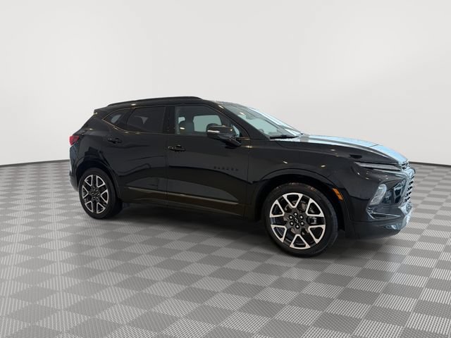 Certified 2024 Chevrolet Blazer RS w/ Enhanced Convenience Package AWD/4WD image 13