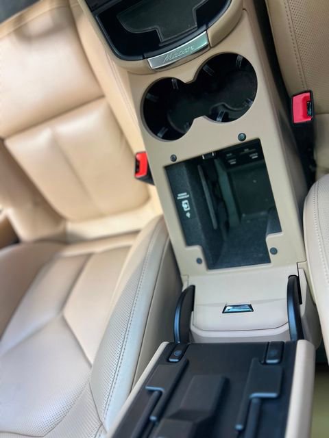 Used 2023 Porsche Macan Base image 32