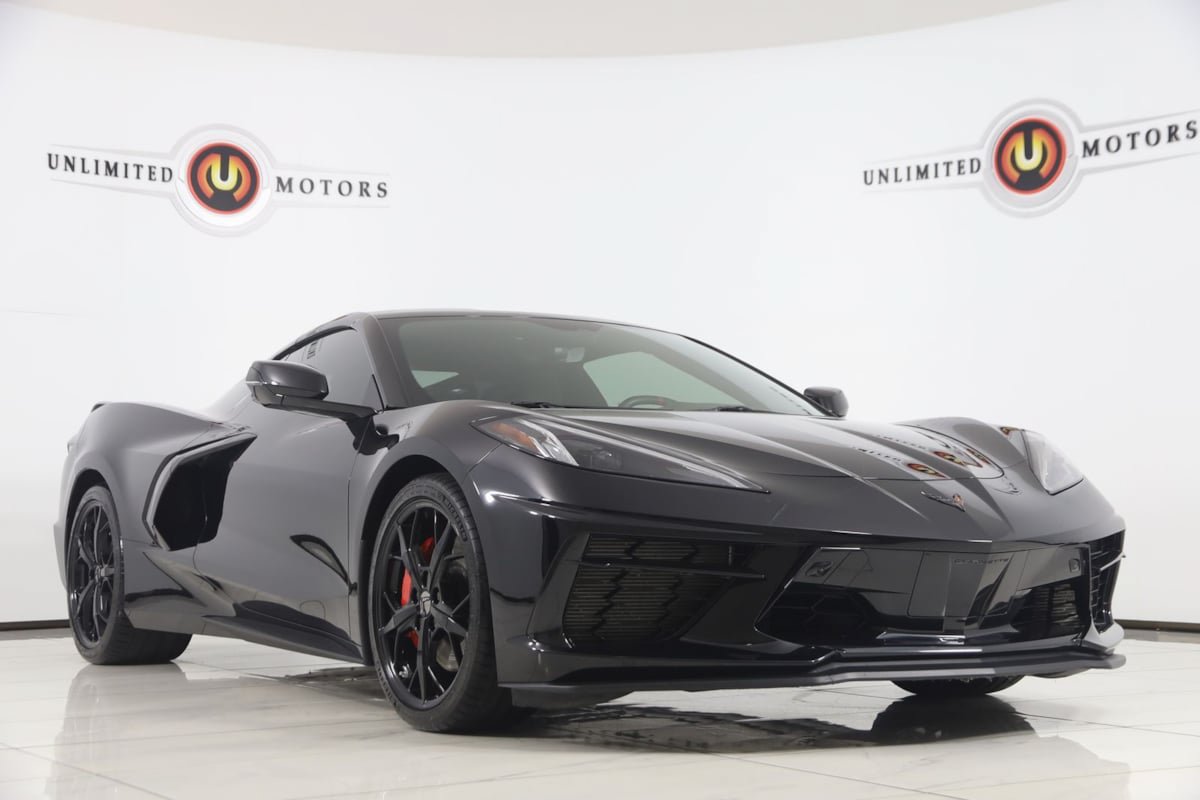 Used 2021 Chevrolet Corvette Stingray Premium Cpe w/ Z51 Performance Package RWD image 30