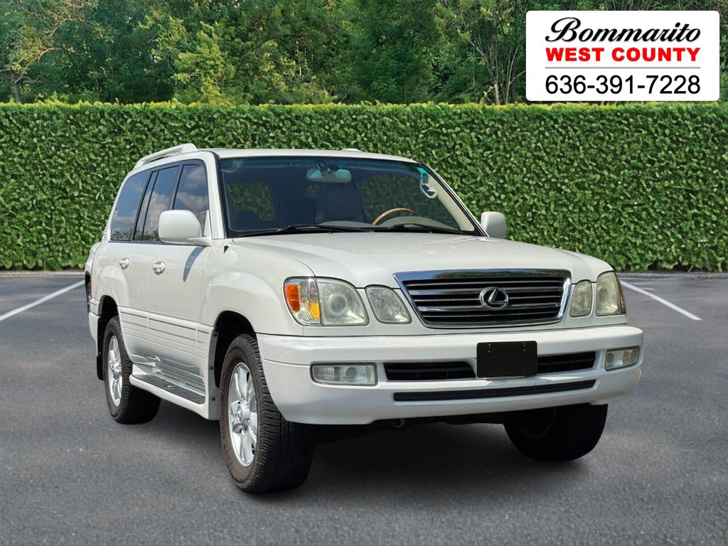 Used 2005 Lexus LX 470 4WD w/ Preferred Accessory Pkg image 1