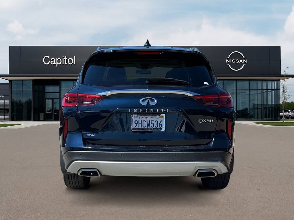 Used 2022 INFINITI QX50 Sensory image 6