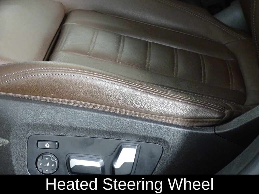 Used 2023 BMW 330i xDrive Sedan w/ M Sport Package image 22