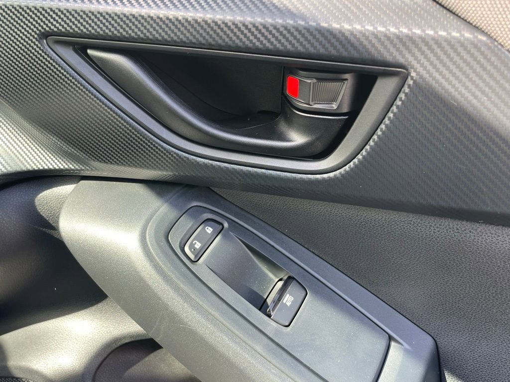 Used 2024 Subaru Crosstrek 2.0i Premium image 13