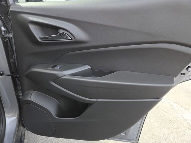 Certified 2025 Chevrolet Trax LT w/ Driver Confidence Package FWD image 25